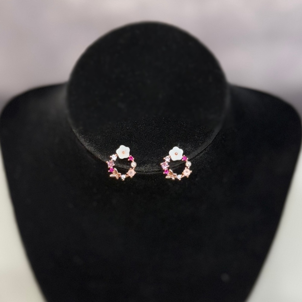 Ramla Rose Gold Flower Earrings - Picture 7 of 7